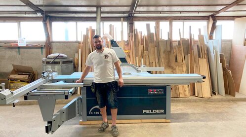 2B8OY Sarl Piron.jpg