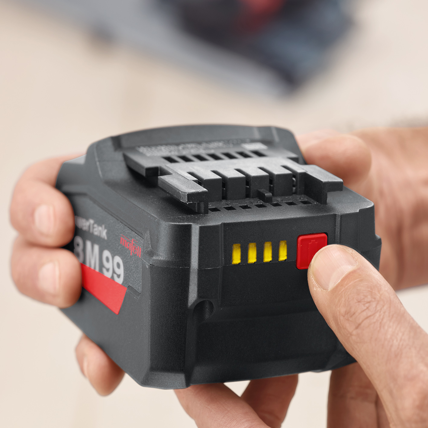 Akumulatorska ročna krožna žaga K 65 18M bl v kovčku T-MAX