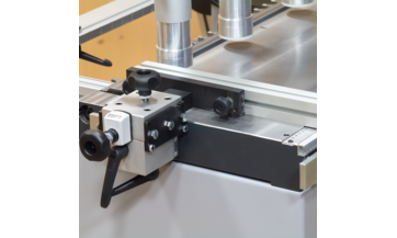 Guía lateral con visor digital