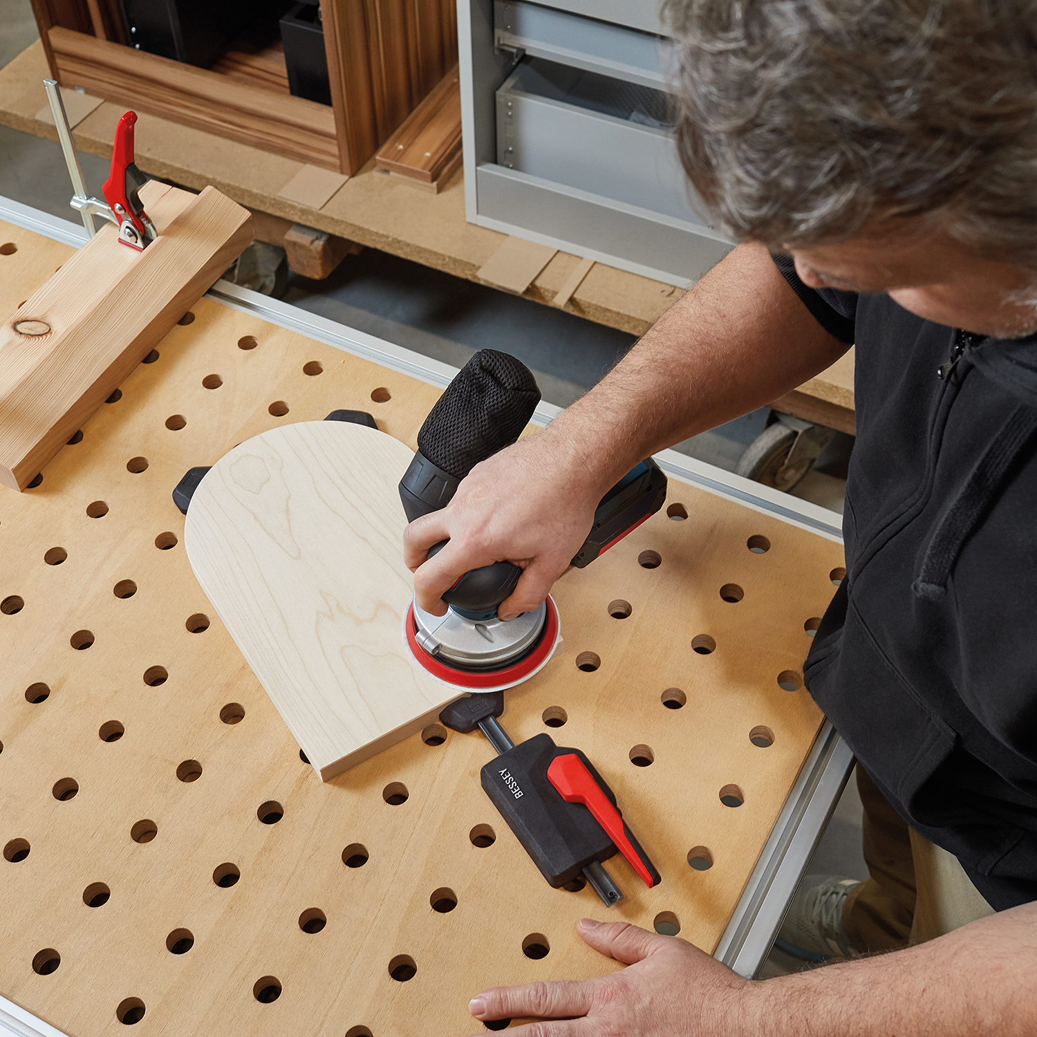 BESSEY® horizontalna potezna spona | mizni kavelj in narebrena matica