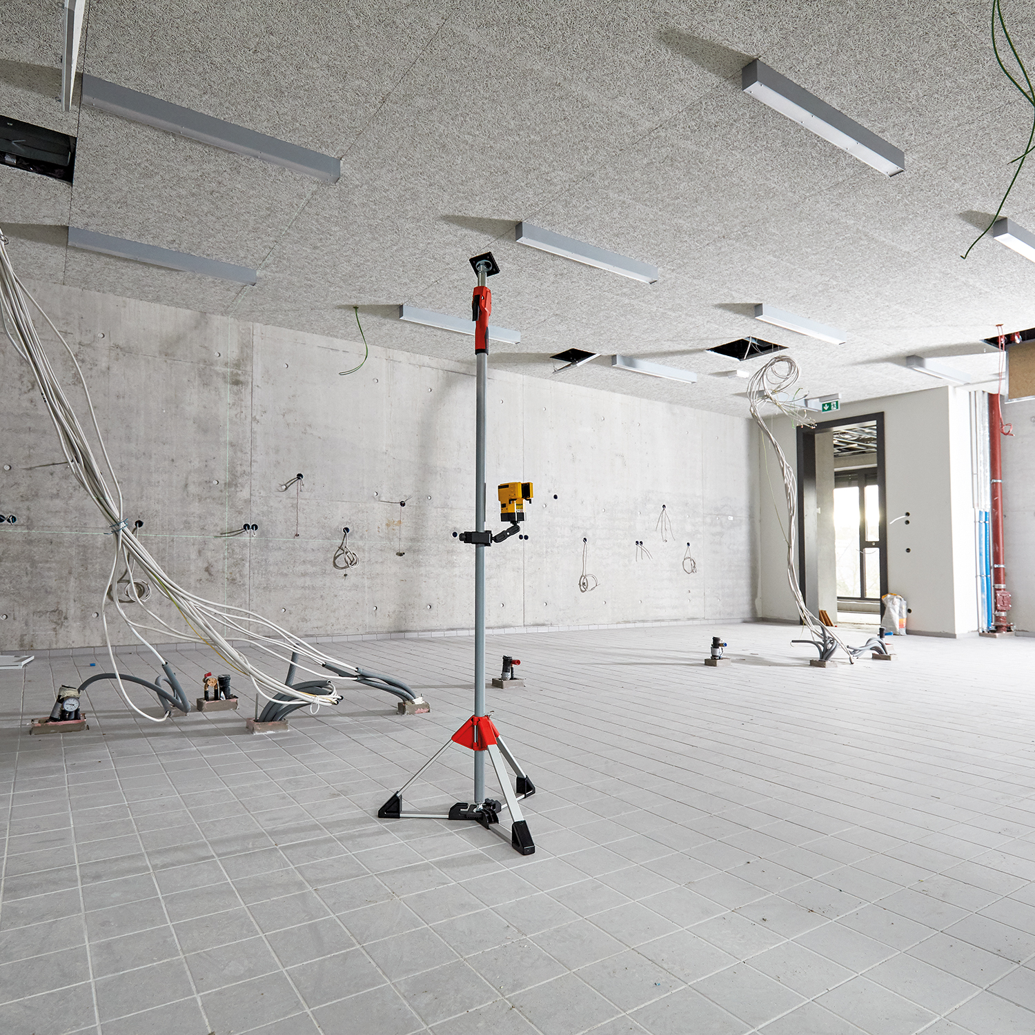 BESSEY® gradbeni tronožnik STE-BS