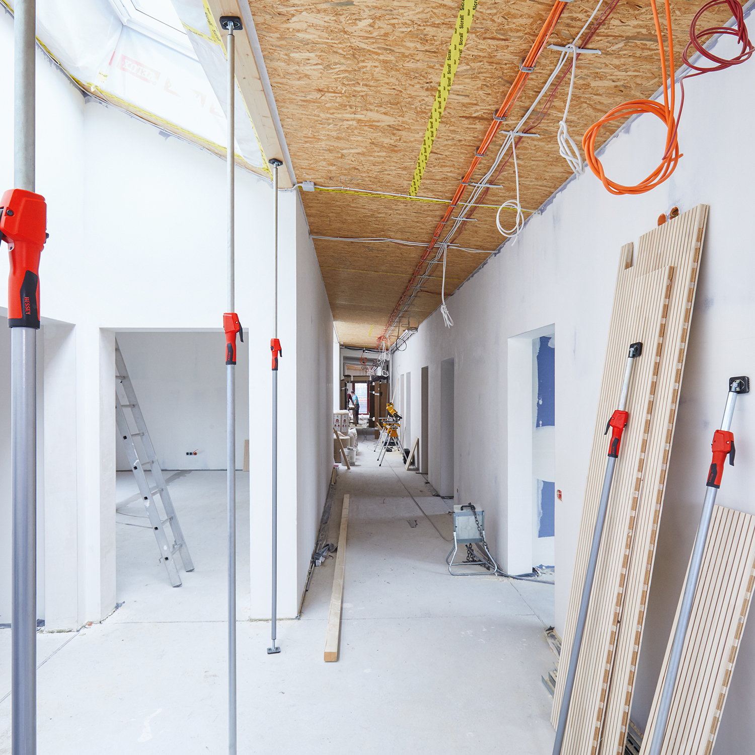 BESSEY® stropna in montažna opora